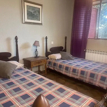 Casa Fiestas 16 Personas, Barbacoa Y Terraza * Las Cruceras