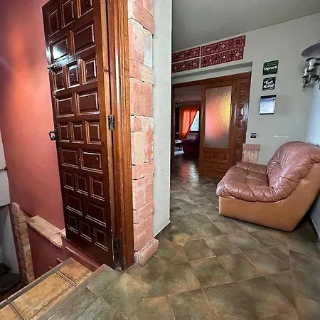 Casa Fiestas 16 Personas, Barbacoa Y Terraza Las Cruceras