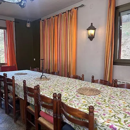 Dağ evi Casa Fiestas 16 Personas, Barbacoa Y Terraza *