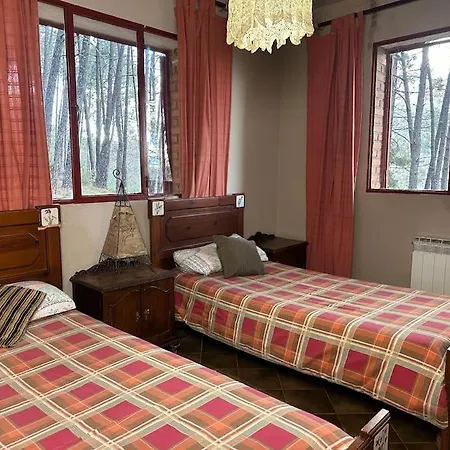 Chalé Casa Fiestas 16 Personas, Barbacoa Y Terraza Las Cruceras