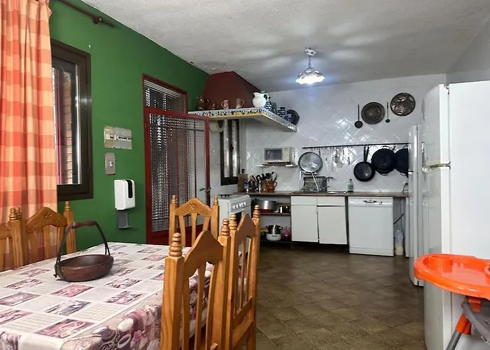 Casa Fiestas 16 Personas, Barbacoa Y Terraza * Las Cruceras