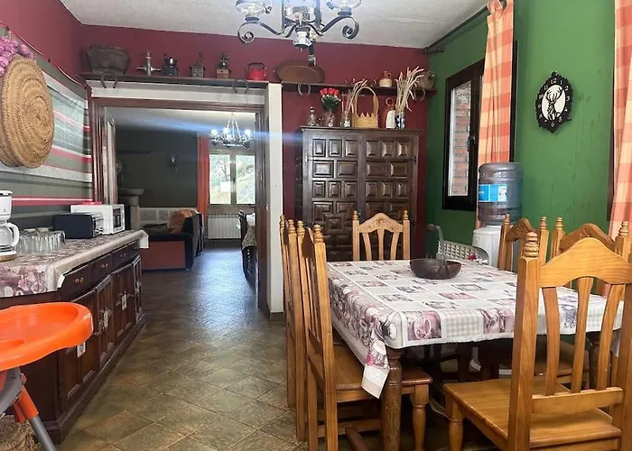 Casa Fiestas 16 Personas, Barbacoa Y Terraza * Las Cruceras