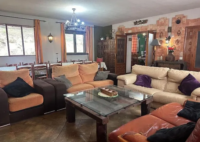 Casa Fiestas 16 Personas, Barbacoa Y Terraza * Las Cruceras